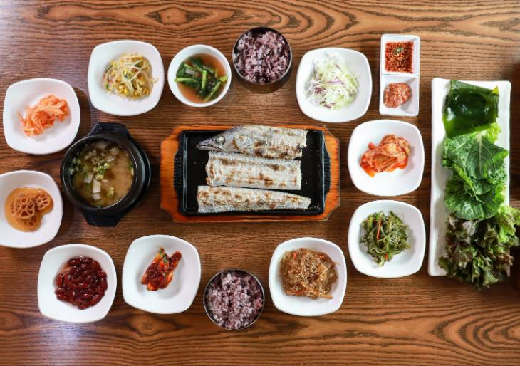 제주항갈치고등어쌈정식