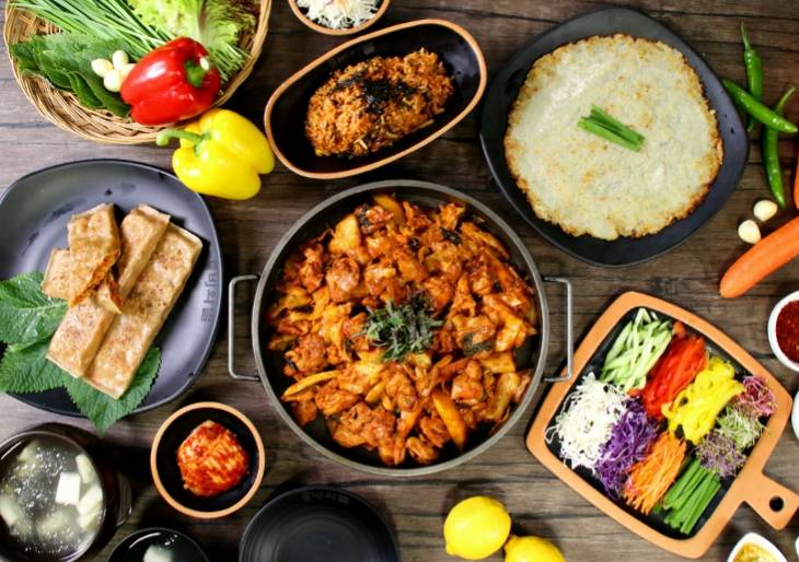 비와별닭갈비