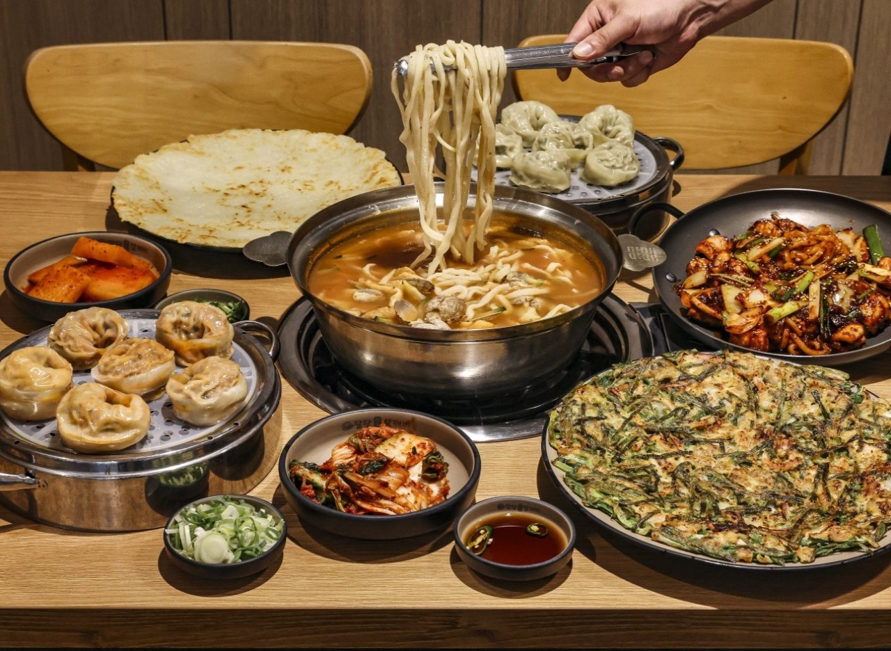 팔당원조칼제비
