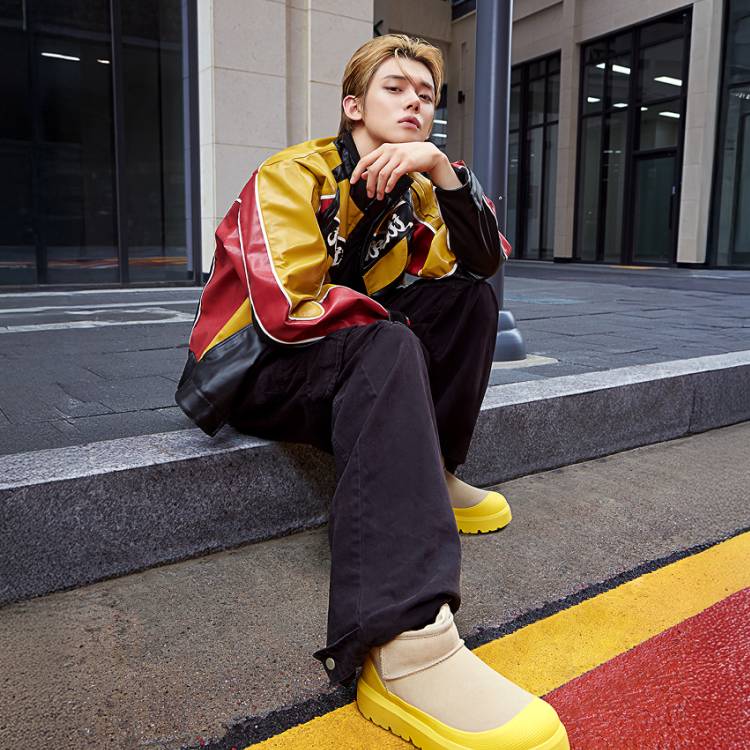 [어그]
Brand Week