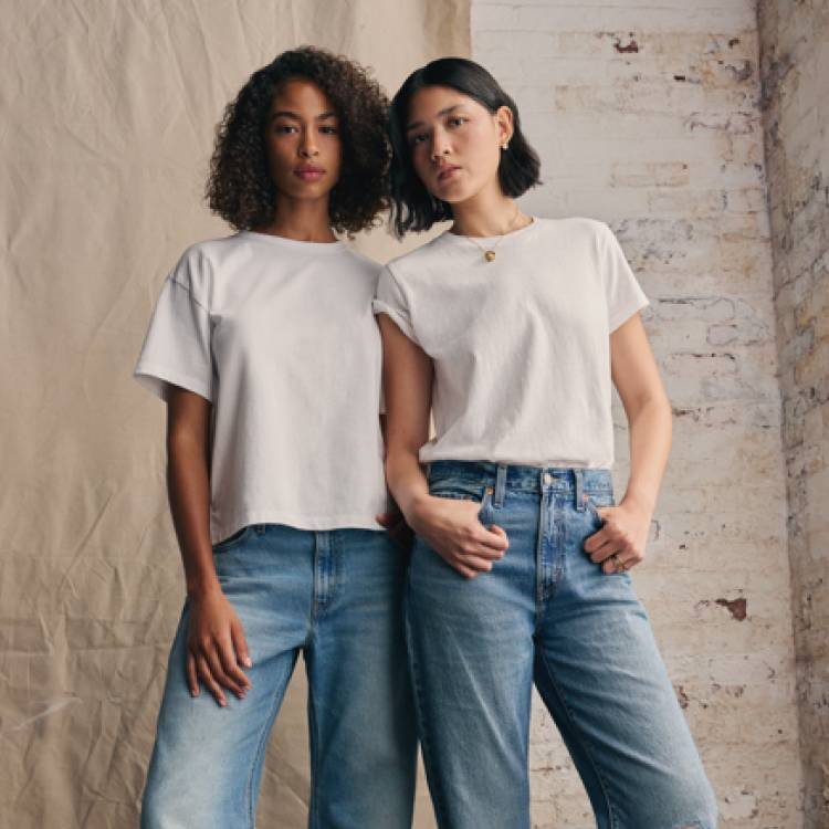 [T-Shirt & Denim]
Special Week