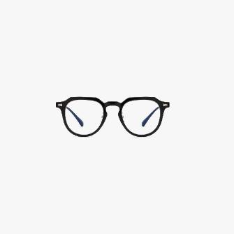 X. DAY
GLASS BLACK