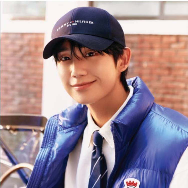 [타미힐피거] 
패밀리세일 Up To 80%