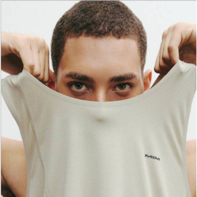 MOMENTUM SINGLET_Brown