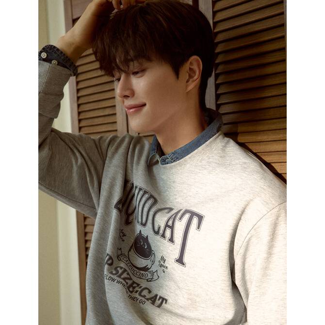 코숏 세미오버핏 맨투맨