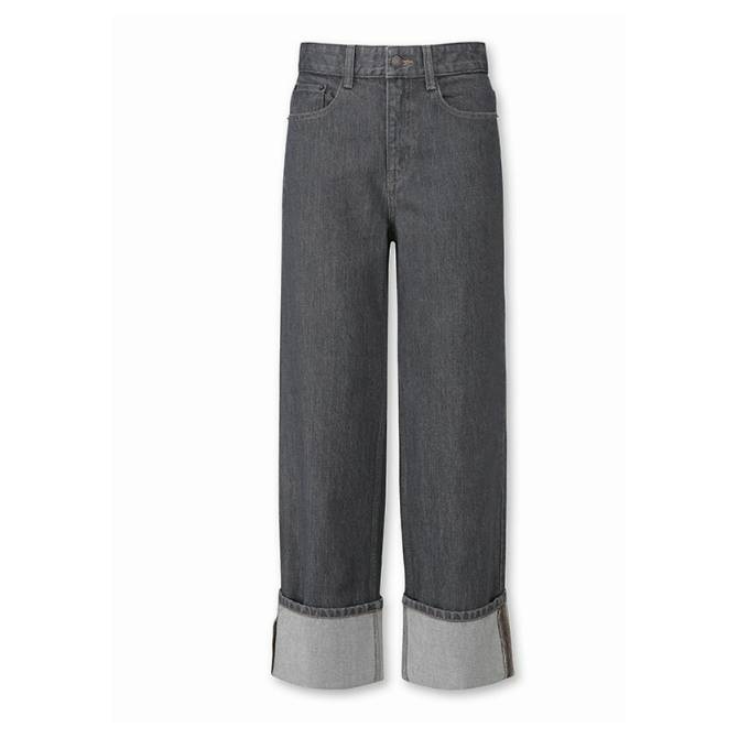 턴업 스트레이트 데님
59,900원 &rarr; 29,900원