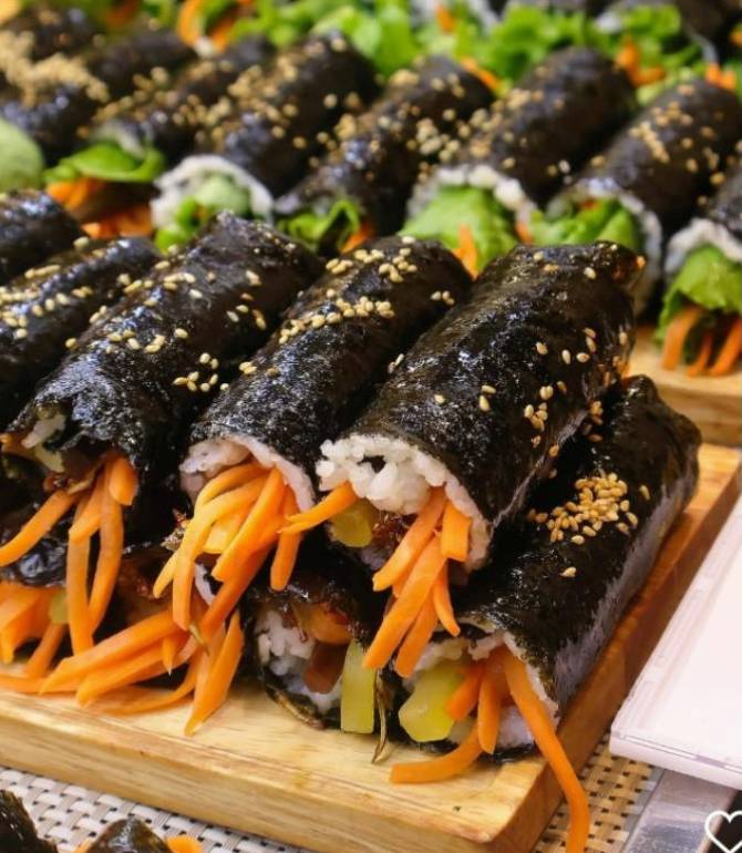 한우뚱땡이 꼬마 김밥 Pop-Up
