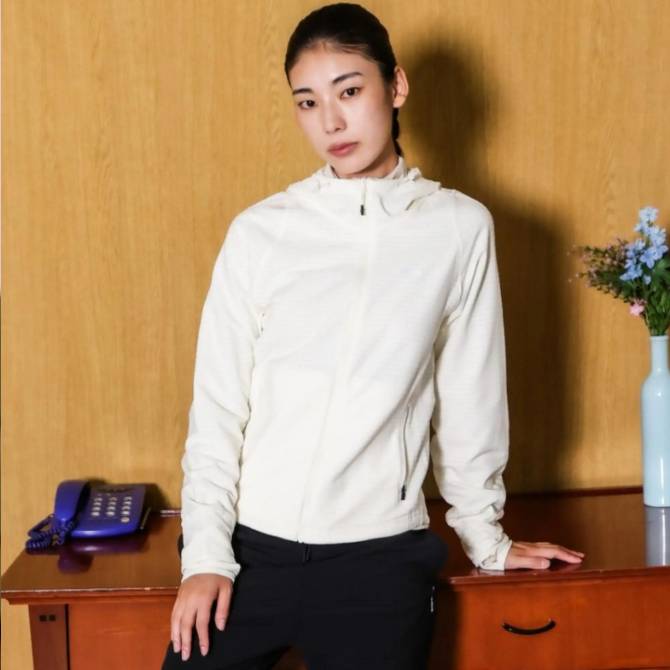 여성 러닝 자켓 런 웜 500